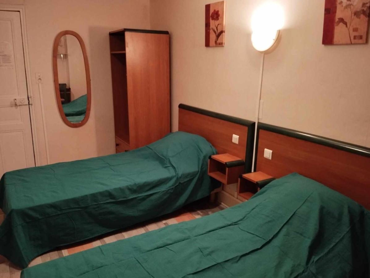 Hotel Moderne Prades-d'Aubrac Eksteriør bilde