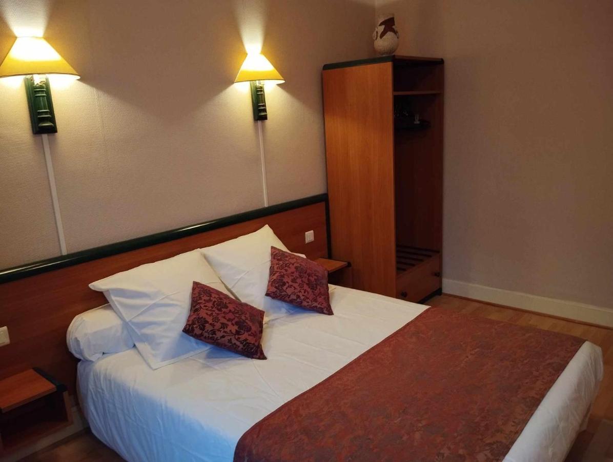 Hotel Moderne Prades-d'Aubrac Eksteriør bilde